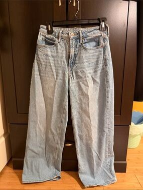 OLD NAVY Light Blue Wide-Leg Women’s Jeans